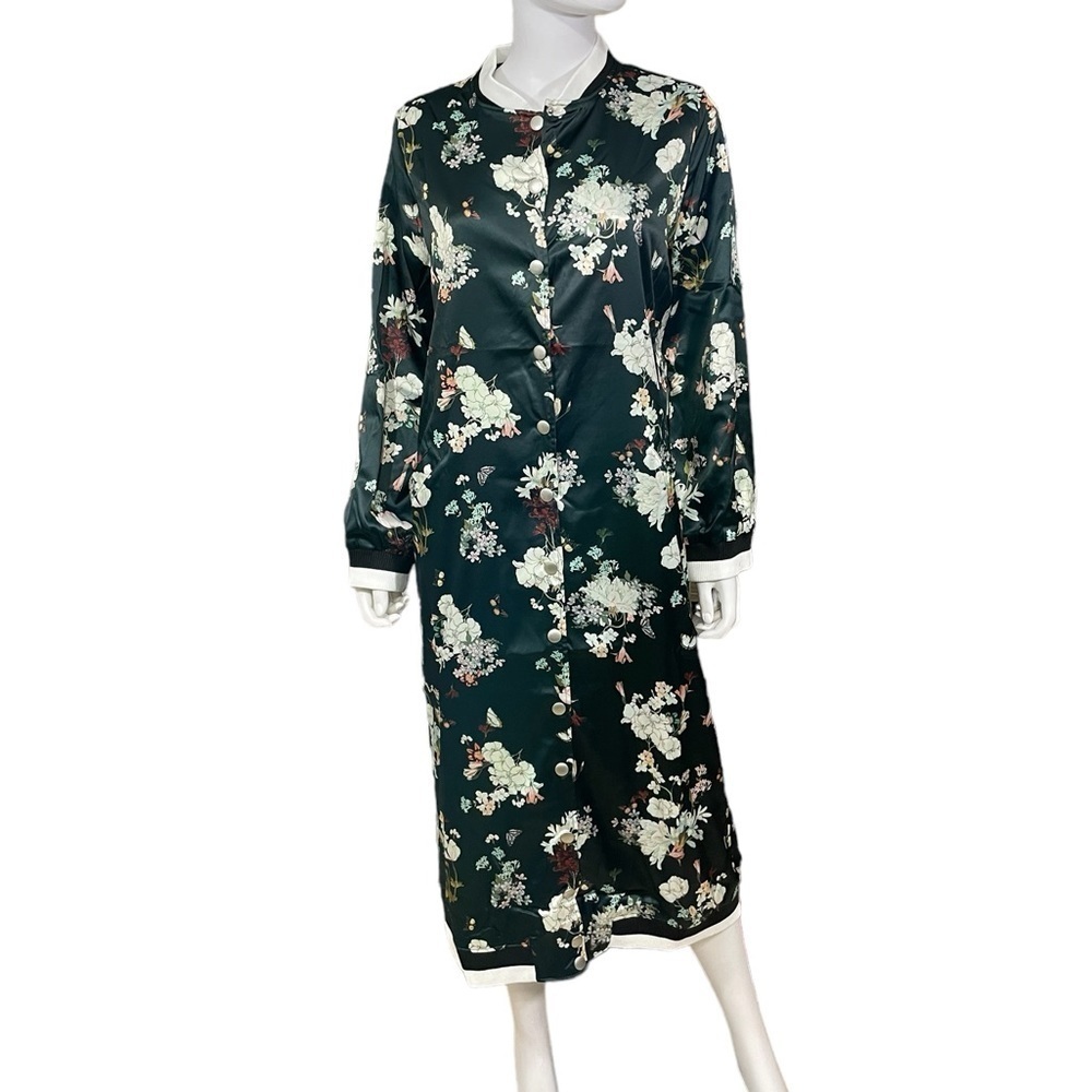 Blushing Heart Floral Duster Bomber Jacket
New - Picture 3 of 6